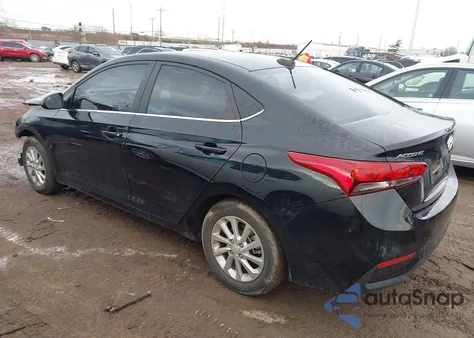2022 Hyundai Accent Sel z USA, uszkodzony, nr VIN 3KPC24A61NE167547